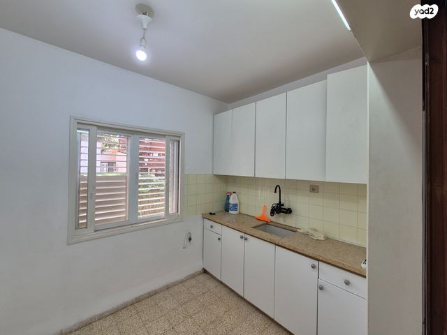 דו משפחתי, יסעור