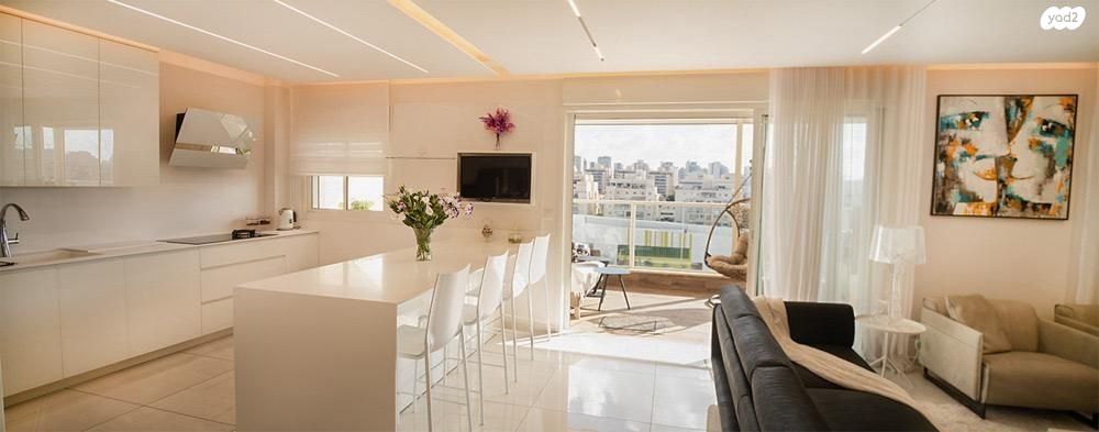 דירה, אושר גולדוסר 3, כפר גנים ג, פתח תקווה