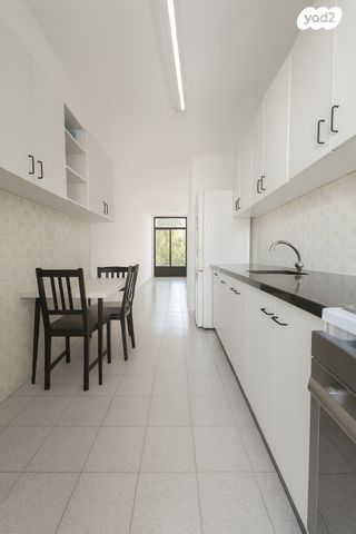 דירה, קרל נטר 12, אברמוביץ', ראשון לציון