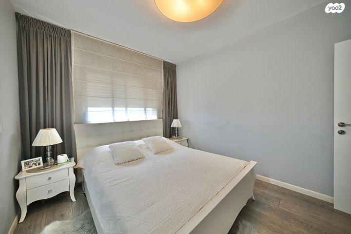 גג/ פנטהאוז, משה לרר, ארגמן, נס ציונה