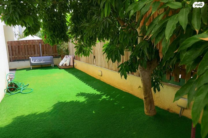 דירת גן, כפר יונה