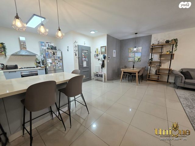 דירה, שדרות בית וגן, בית וגן, קרית אתא