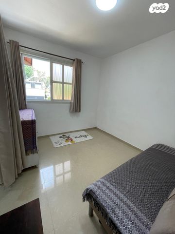 גג/ פנטהאוז, דבורה הנביאה 14, נאות יהודית ונווה ארזים, חולון