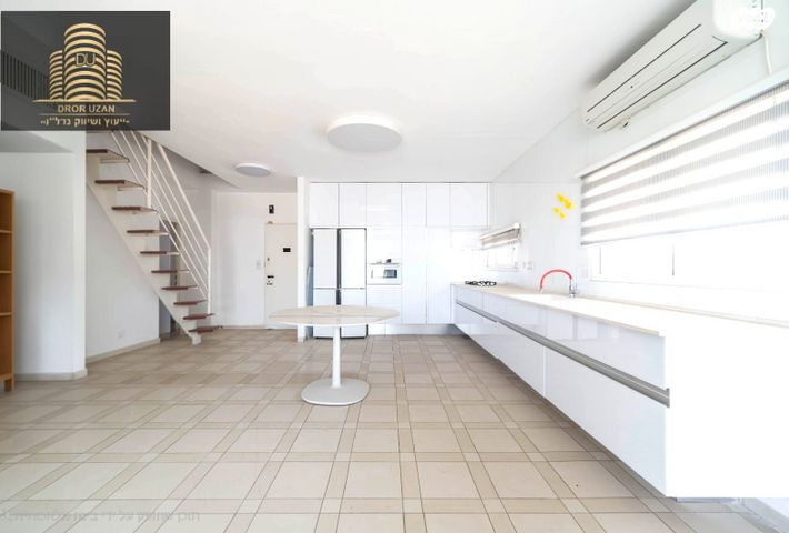 גג/ פנטהאוז, יהודה הלוי, לב המושבה / מרכז העיר, פתח תקווה