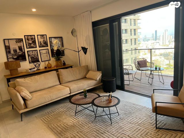 דירה, ניסים אלוני, תל אביב יפו