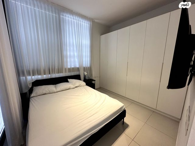 דירת גן, דניאל, תל אביב יפו