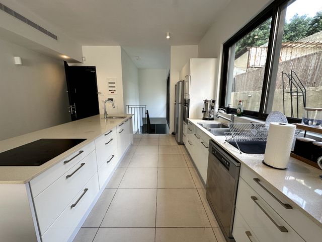 דירת גן, דניאל, תל אביב יפו