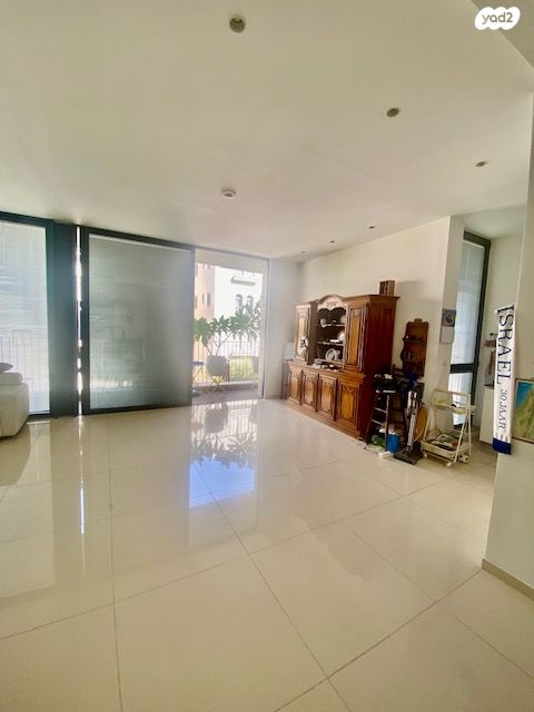 דירה, אהרון דוד גורדון, הצפון הישן - צפון, תל אביב יפו