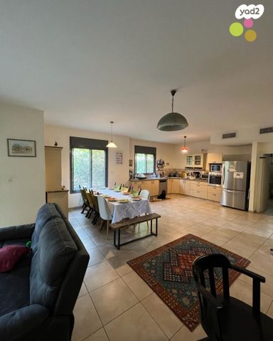 בית פרטי/ קוטג', בנימינה גבעת עדה