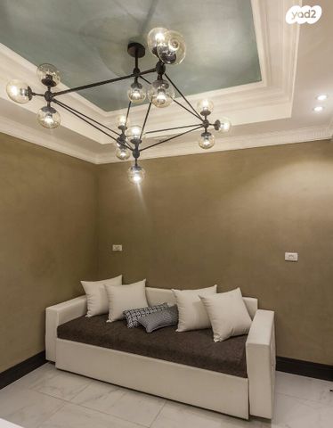 דירה, הרב חנינא שיף, מקור ברוך, ירושלים