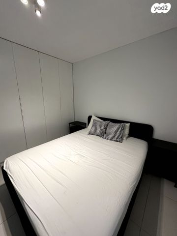 דירת גן, דניאל, תל אביב יפו