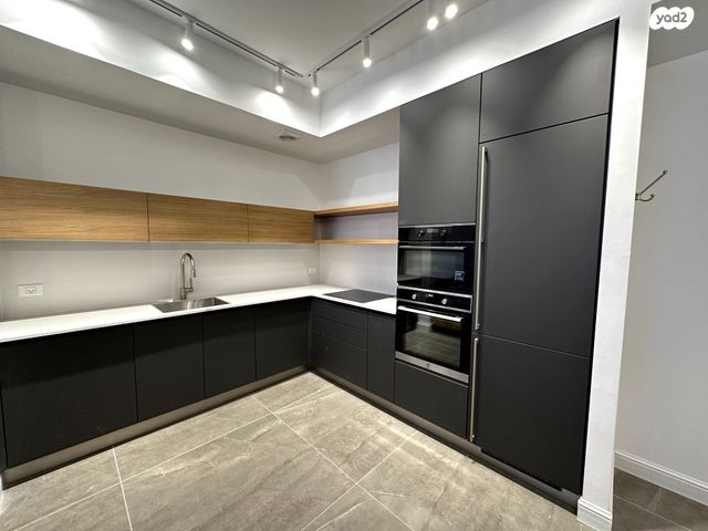 דירה, אחד העם, תל אביב יפו