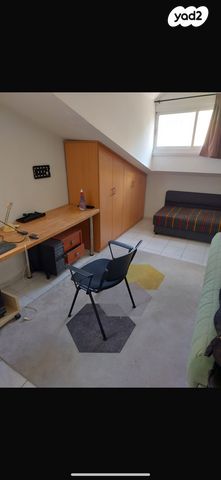 גג/ פנטהאוז, אלברט איינשטיין 11, אחוזה, חיפה