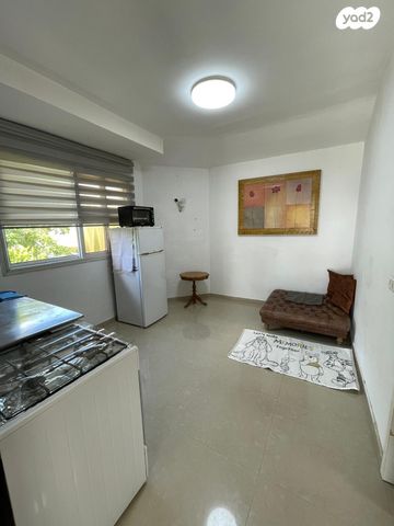 גג/ פנטהאוז, דבורה הנביאה 14, נאות יהודית ונווה ארזים, חולון