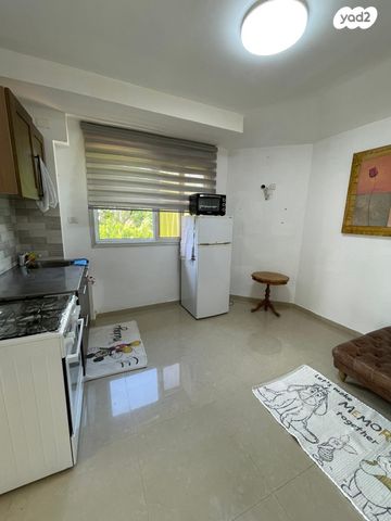 גג/ פנטהאוז, דבורה הנביאה 14, נאות יהודית ונווה ארזים, חולון