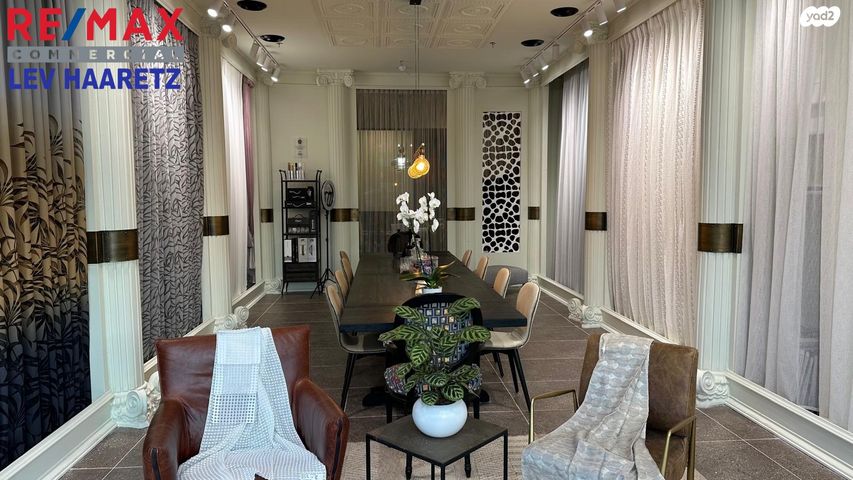 חנויות/ שטח מסחרי, שחם, פתח תקווה