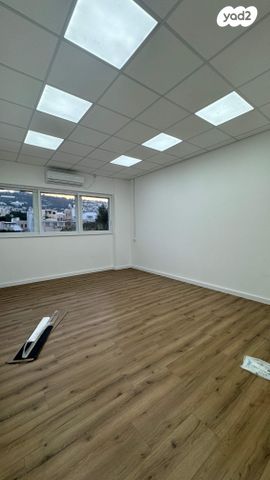 דרך העצמאות 49