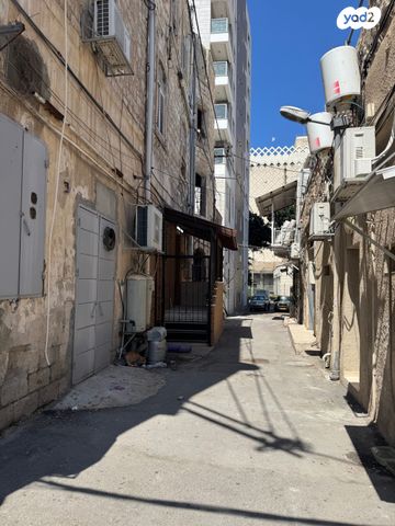 חנויות/ שטח מסחרי, דרך יפו, שער פלמר, תחנת רכבת השמונה, חיפה