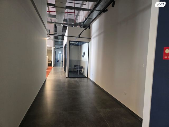 משרדים, שאר העיר, כפר סבא