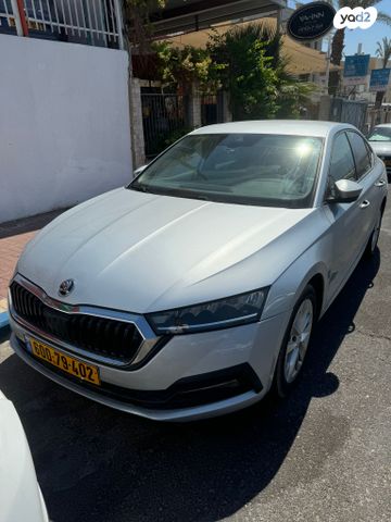אוקטביה  Ambition אוט׳ סדאן 4 דל 1.5 (150 כ״ס)