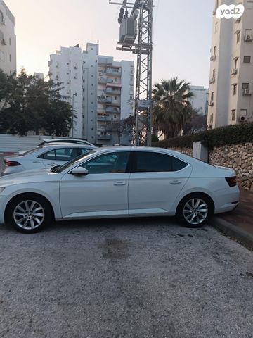 מודעת רכב סקודה סופרב