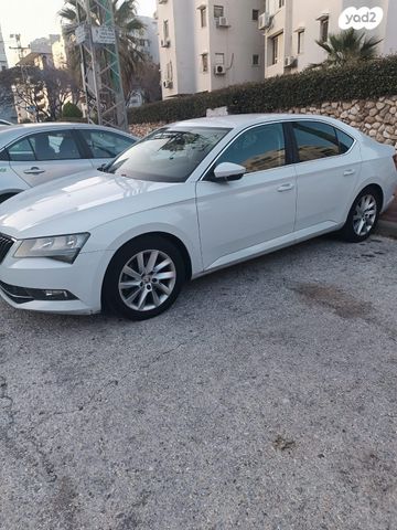 סקודה סופרב