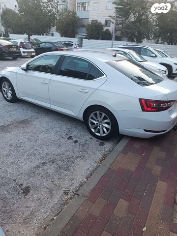 סקודה סופרב