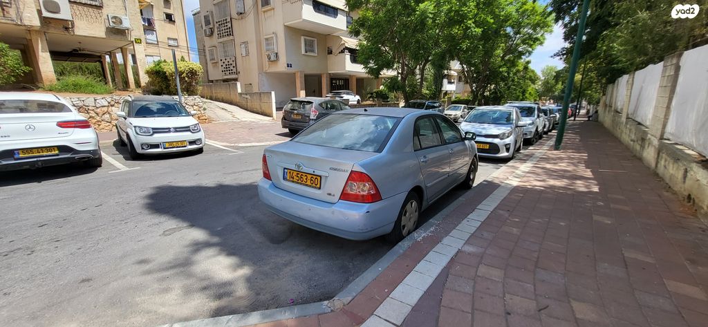 טויוטה קורולה