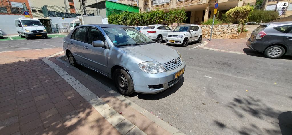 טויוטה קורולה