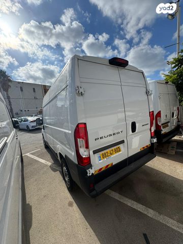 פיג'ו בוקסר