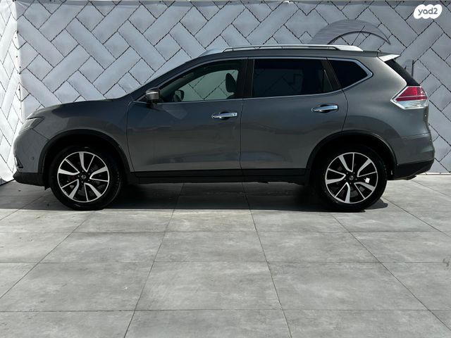 ניסאן אקס טרייל