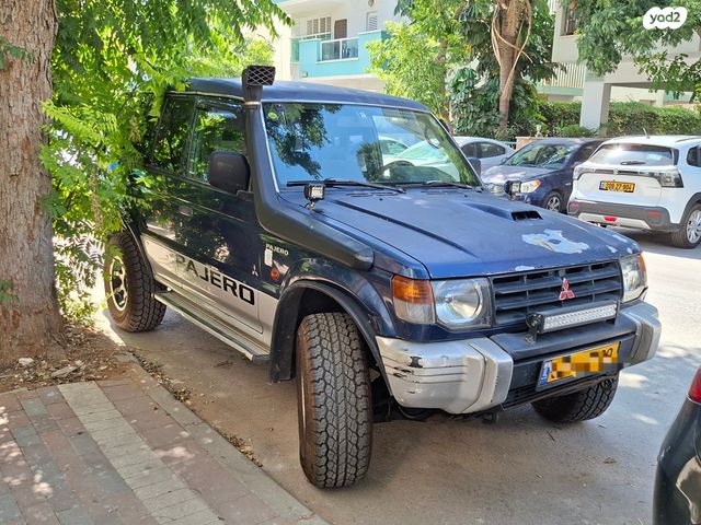 מיצובישי פג'רו