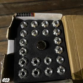 feedItemObj.data.row_1