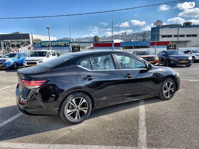 ניסאן סנטרה