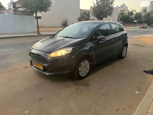 מודעת רכב פורד פיאסטה