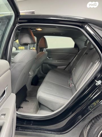 יונדאי אלנטרה