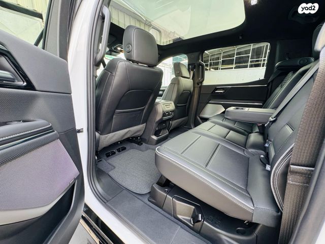 ג'י.אם.סי סיירה EV