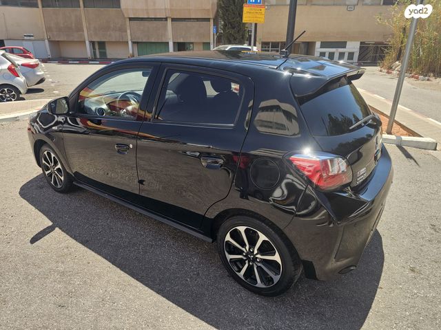 מיצובישי ספייס סטאר