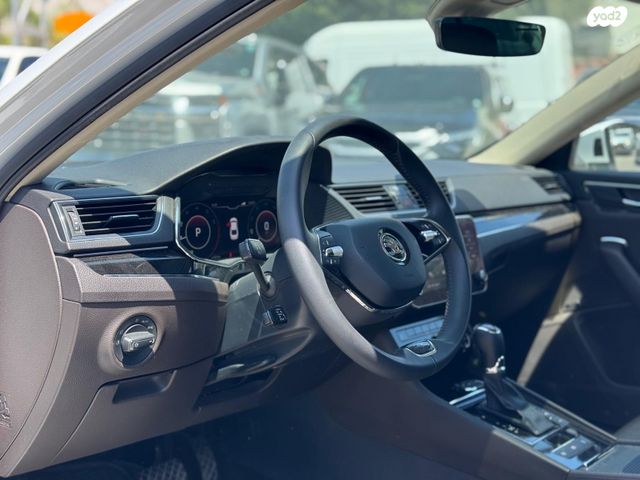 סקודה סופרב