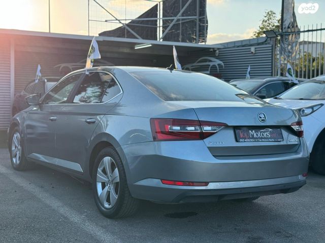 סקודה סופרב