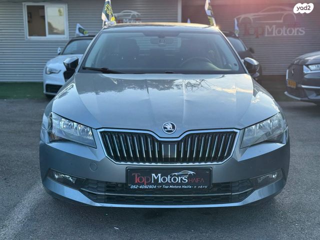 מודעת רכב סקודה סופרב