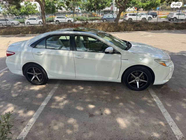 טויוטה קאמרי