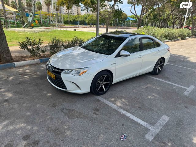 טויוטה קאמרי