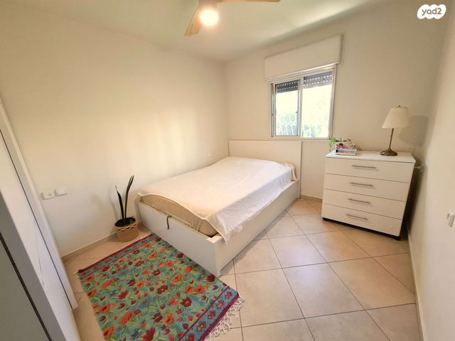 דירה, דרך משה דיין 4, קרית הסביונים, יהוד מונוסון