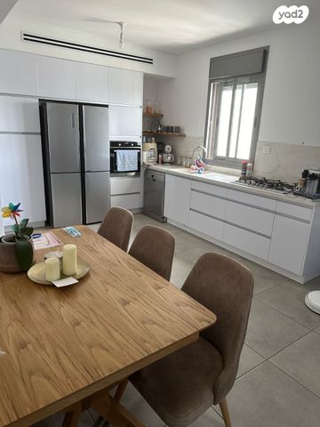 דירה, שדרות הרב משה שמואל שפירא 4, פארק המושבה, באר יעקב