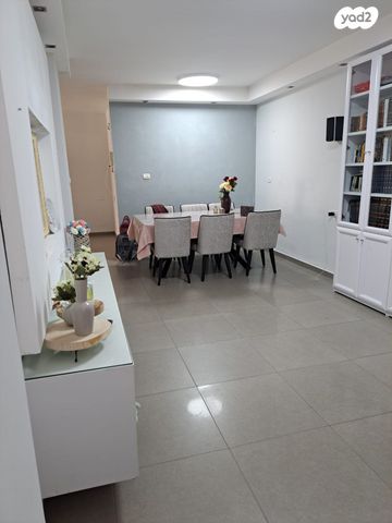 דירה, השיקמה 4, דרום מערב ותיק, בת ים