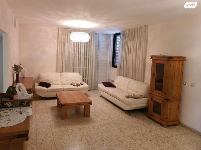 דירה, גיורא יוספטל 4, מרכז העיר, עפולה