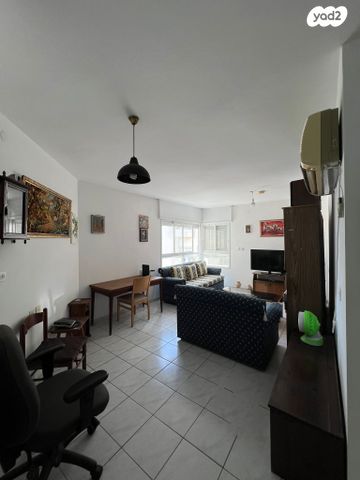 דירה, ליאון בלום 64, המיימוני, חיפה