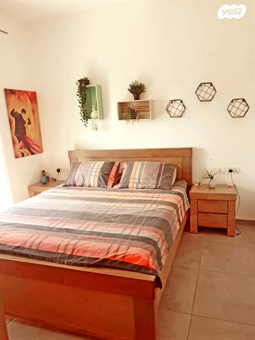 גג/ פנטהאוז, יפה נוף 13, הראשונים, שלומי