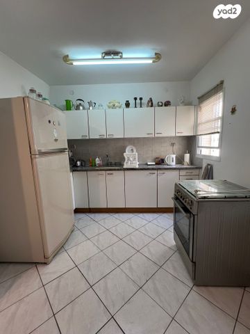 דירה, ליאון בלום 64, המיימוני, חיפה